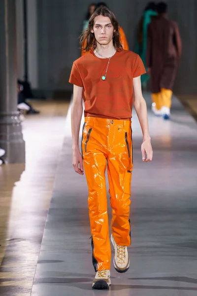 Look 31